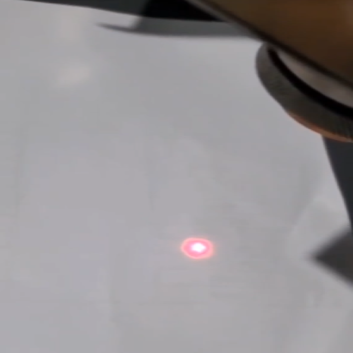 如何判斷你的激光切割機(jī)光路是否有污染？