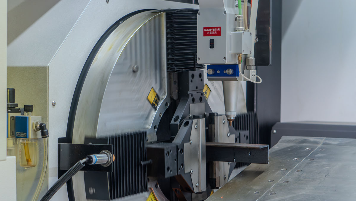 激光切割機(jī)的噴嘴和焦點(diǎn)的關(guān)系，這里給你講清楚