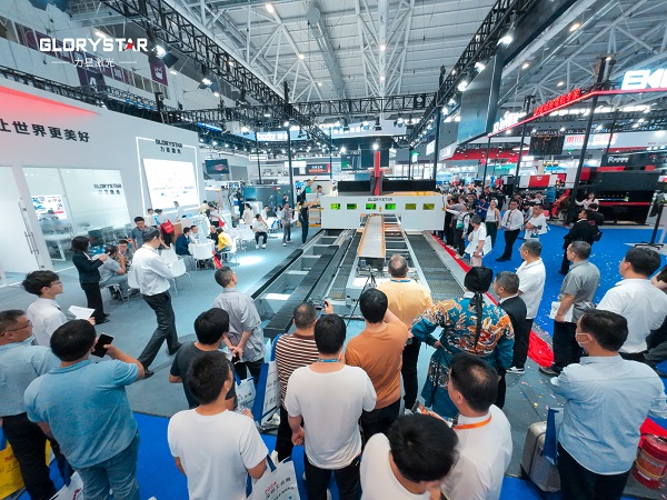 NS-12020H 型鋼激光二次加工自動(dòng)化線首發(fā)成功，火爆熱銷！