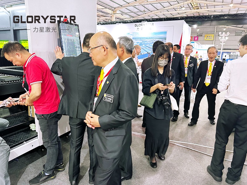 力星激光全國巡展〔臺灣站〕如火如荼！40000瓦超高功率獨(dú)領(lǐng)風(fēng)騷！