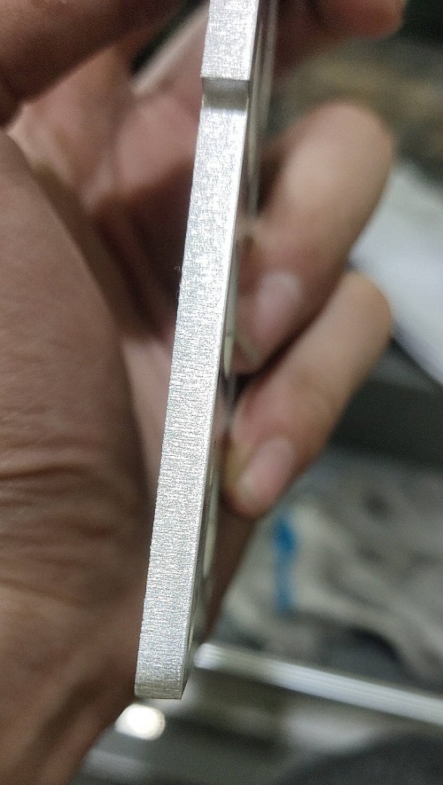 3000W激光切割機(jī)用空氣切割4mm厚鋁板工藝參數(shù) 3000W激光切割機(jī)用空氣切割4mm厚鋁板工藝參數(shù)