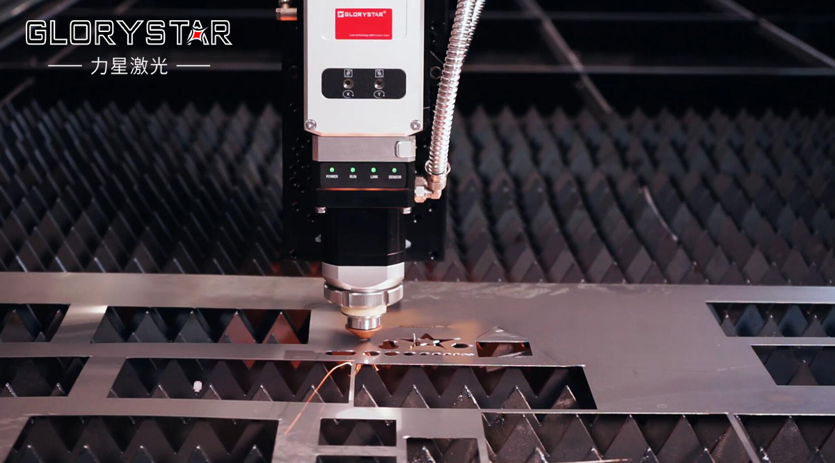 激光切割機(jī)切割頭的組成及保養(yǎng)注意事項(xiàng)有哪些？