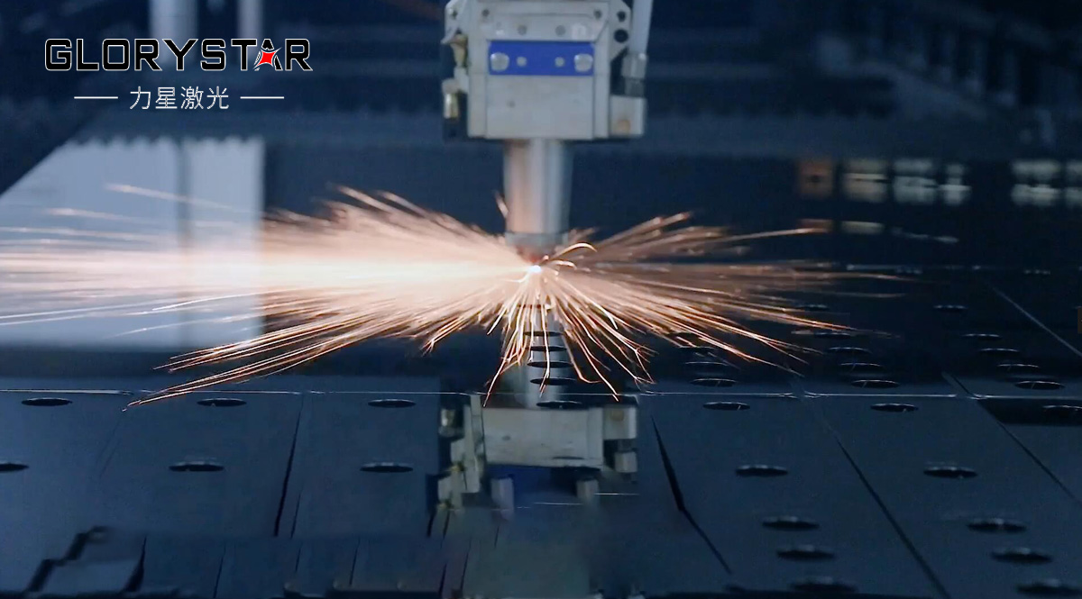 光纖激光切割機(jī)如何切割雙面覆膜材料? 光纖激光切割機(jī)如何切割雙面覆膜材料?