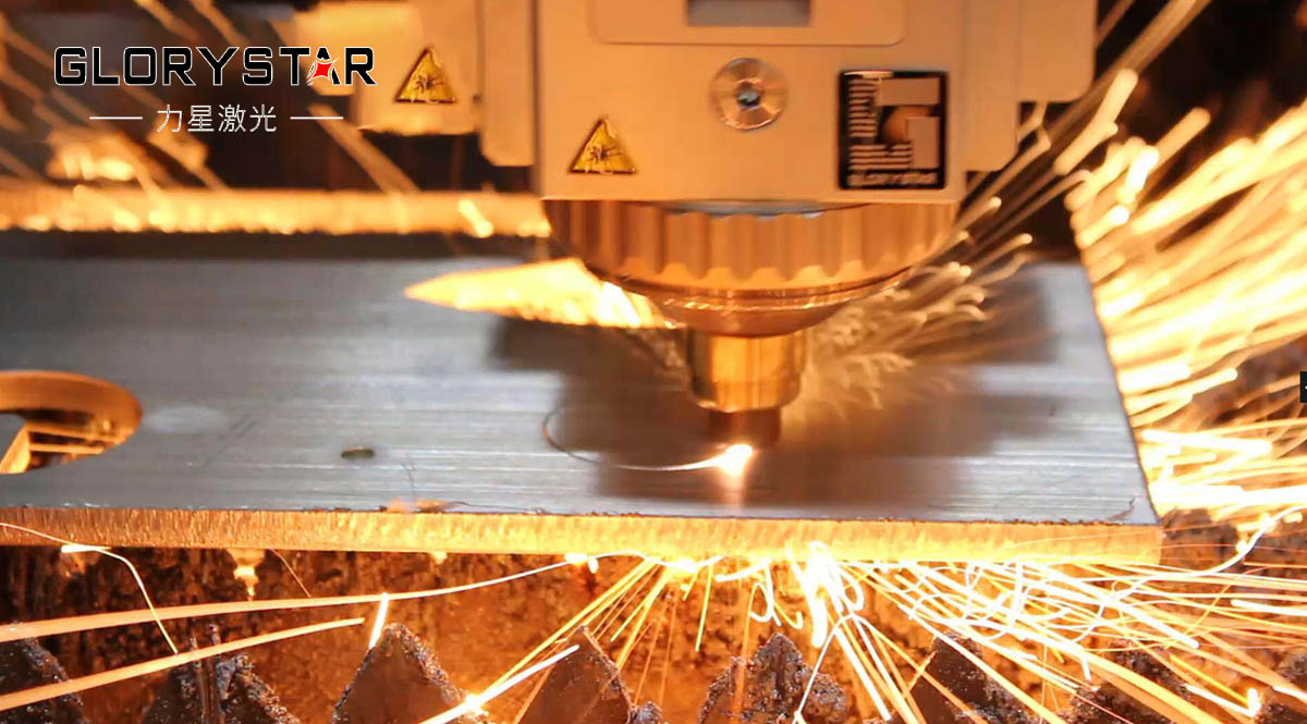 什么是金屬激光切割機的正負(fù)焦距？