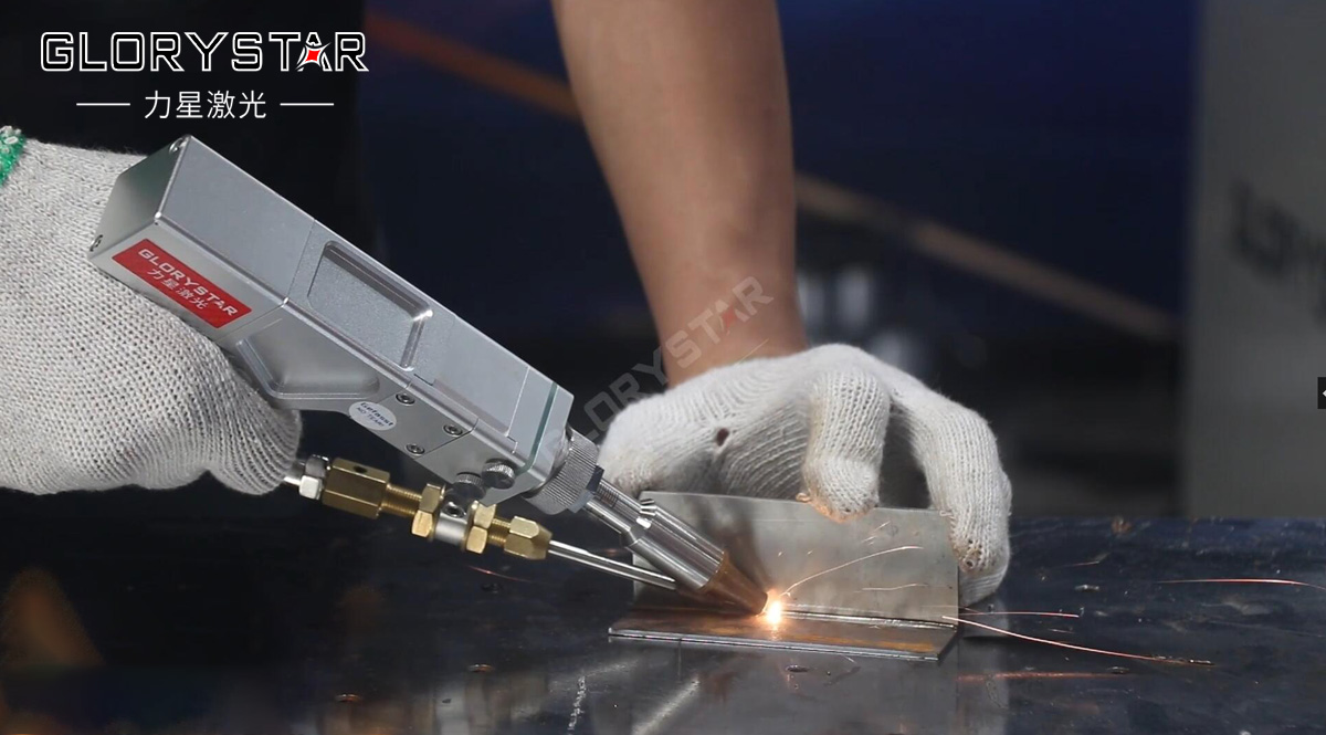 激光焊接對比傳統(tǒng)焊接的區(qū)別及優(yōu)勢有哪些？